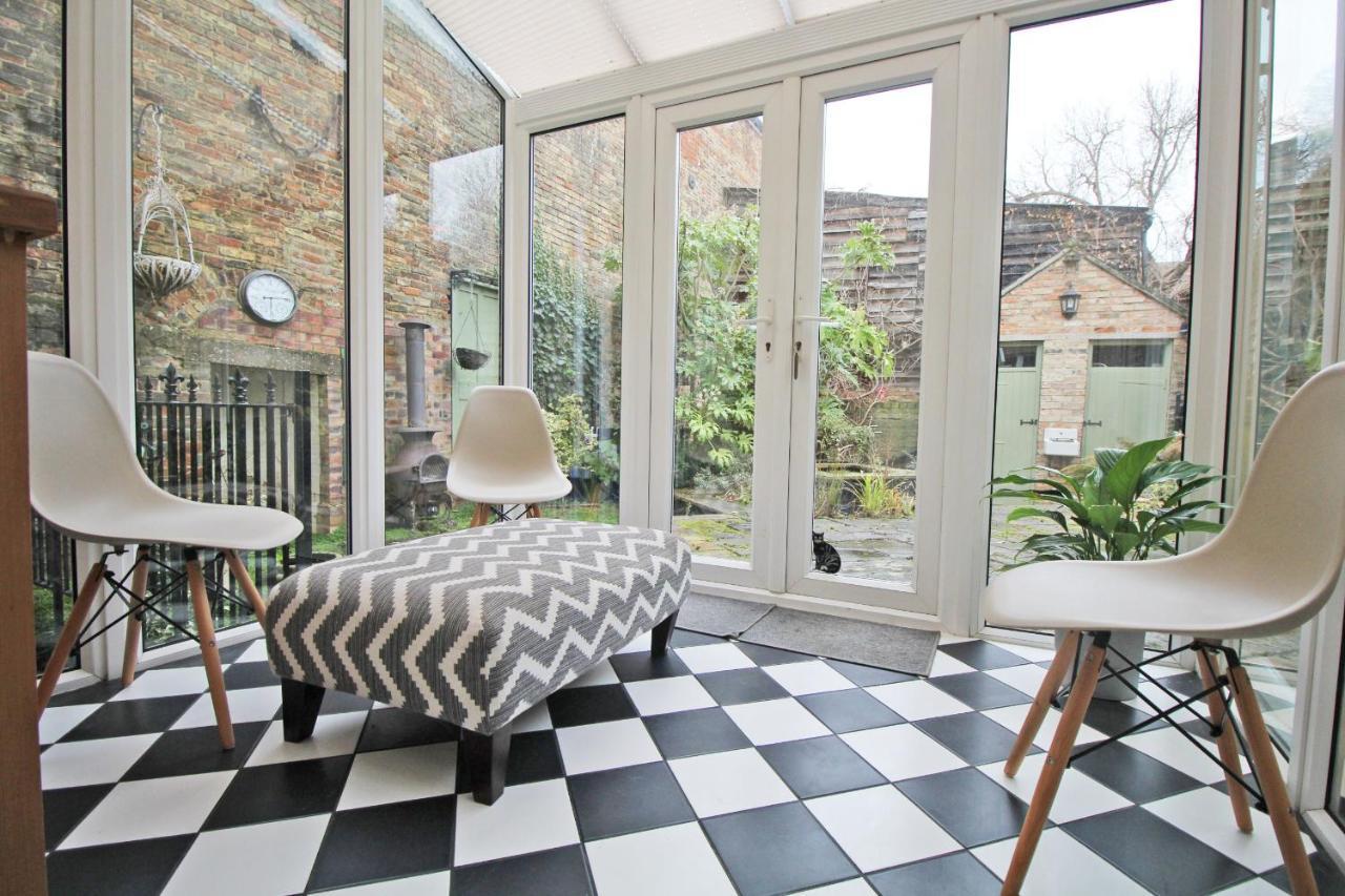 אילי Unique Cambridgeshire Home Full Of Character מראה חיצוני תמונה