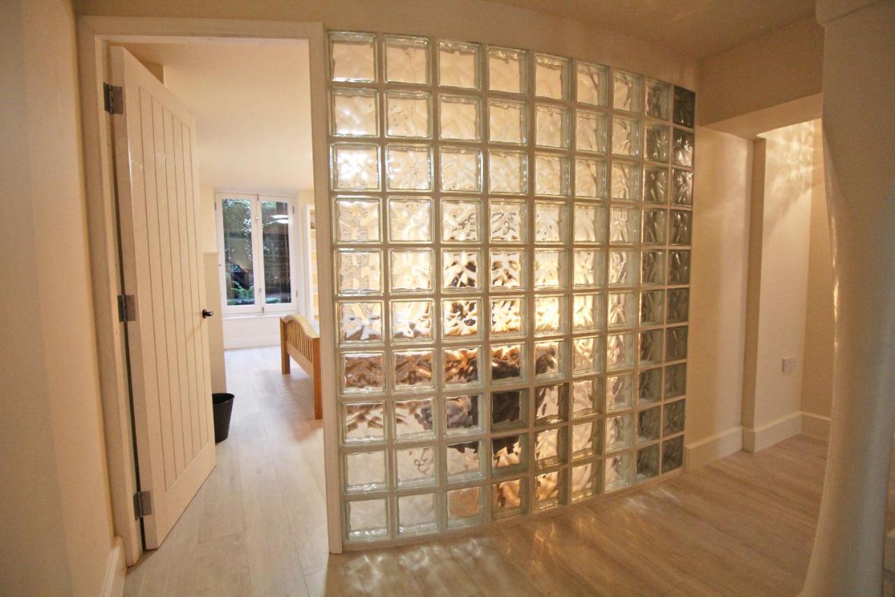 אילי Unique Cambridgeshire Home Full Of Character מראה חיצוני תמונה