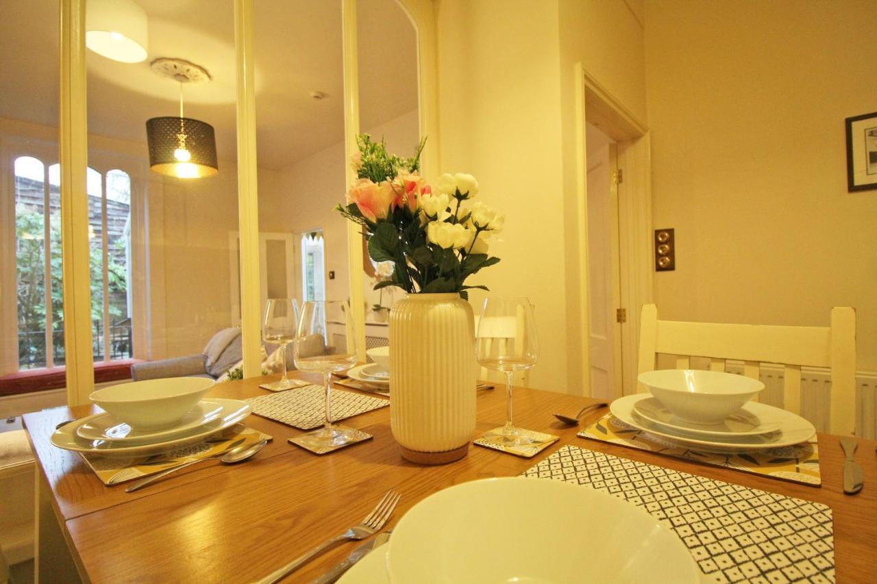 אילי Unique Cambridgeshire Home Full Of Character מראה חיצוני תמונה