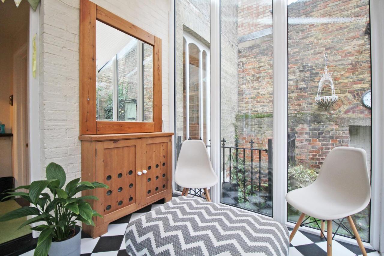 אילי Unique Cambridgeshire Home Full Of Character מראה חיצוני תמונה